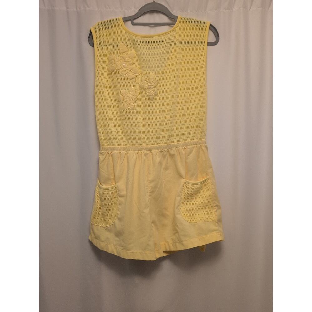 80s womens vtg L here's a hug yellow shorts jumper floral accent
